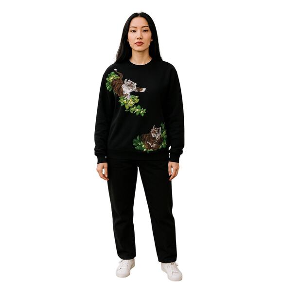 Vintage Embroidered Tiger Sweatshirt Black Pullover Crewneck XXL (Fits M/L) - Picture 1 of 7